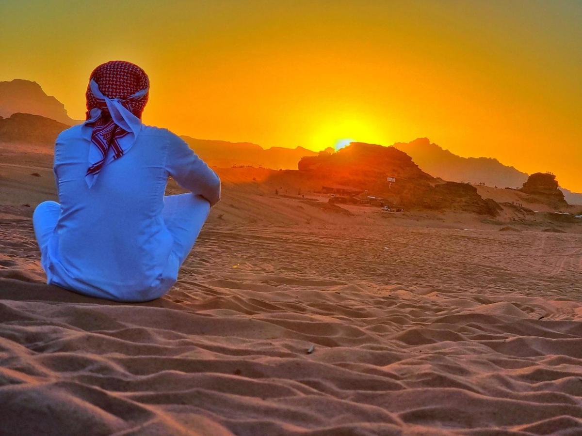 Wadi Rum Bubble Tent & Bedouin Style Ngoại thất bức ảnh